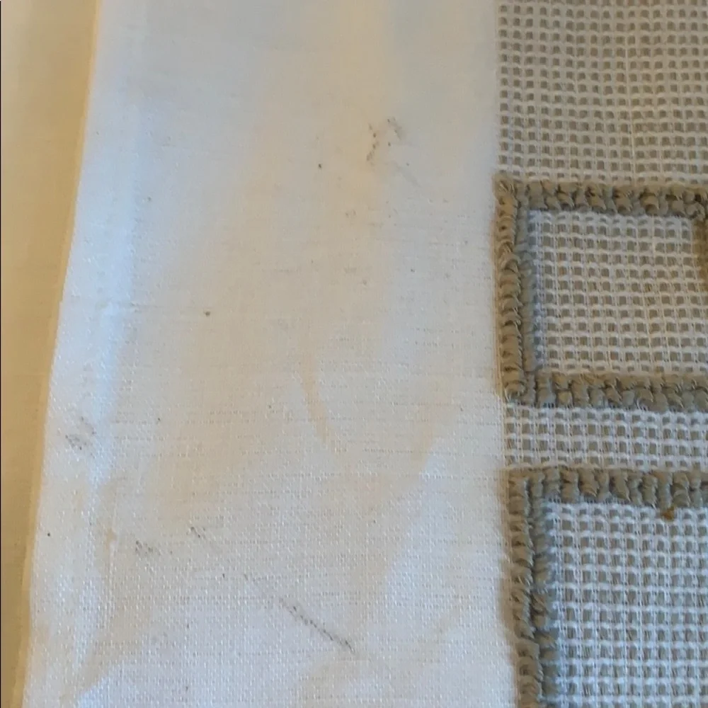 Italian linen napkins (2)